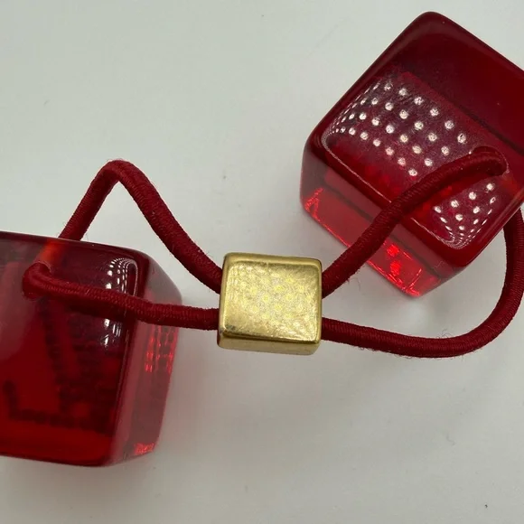 Louis Vuitton Red Translucent Hair Accessory - Picture 10 of 11